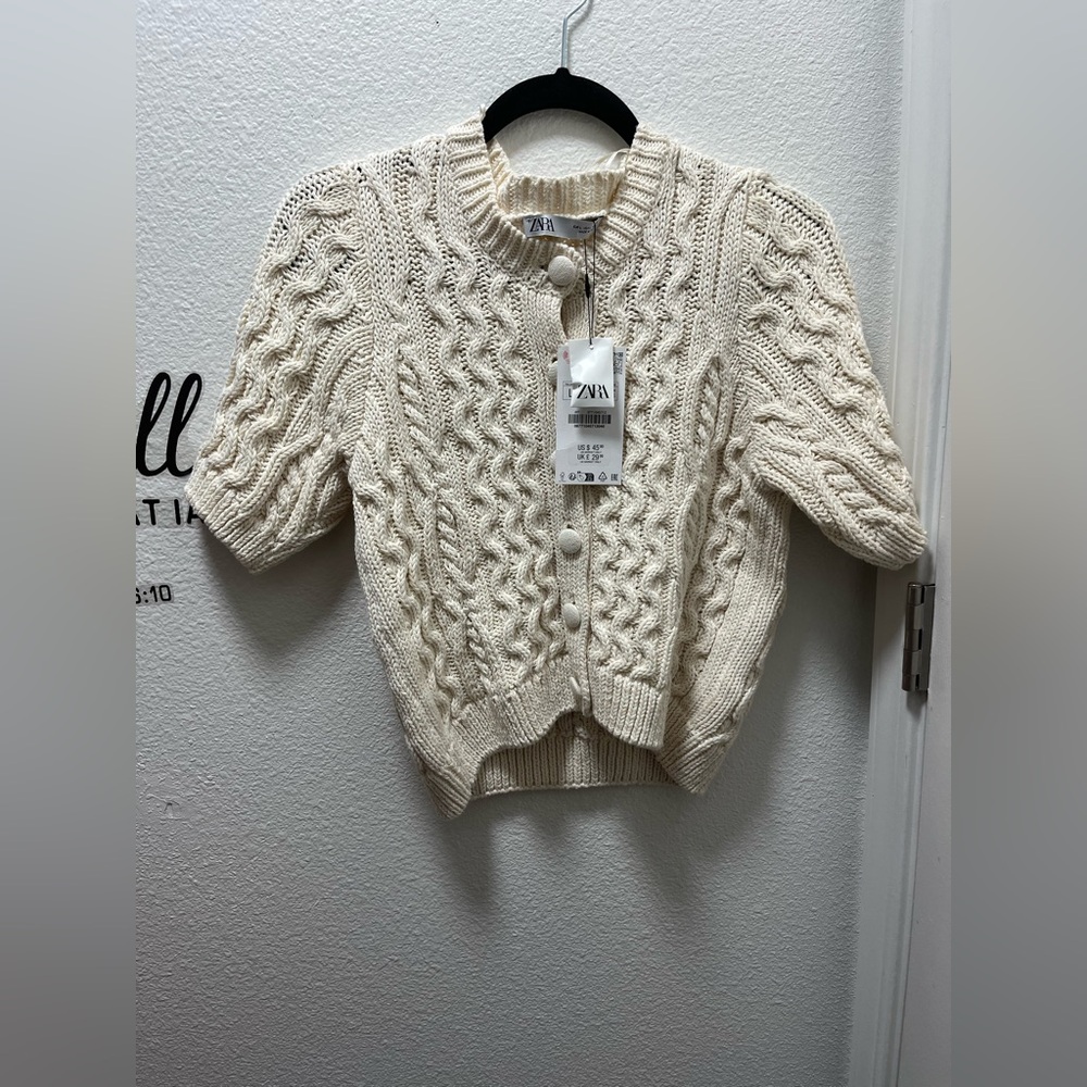 Zara Women's Ivory Cable Knit Cardigan